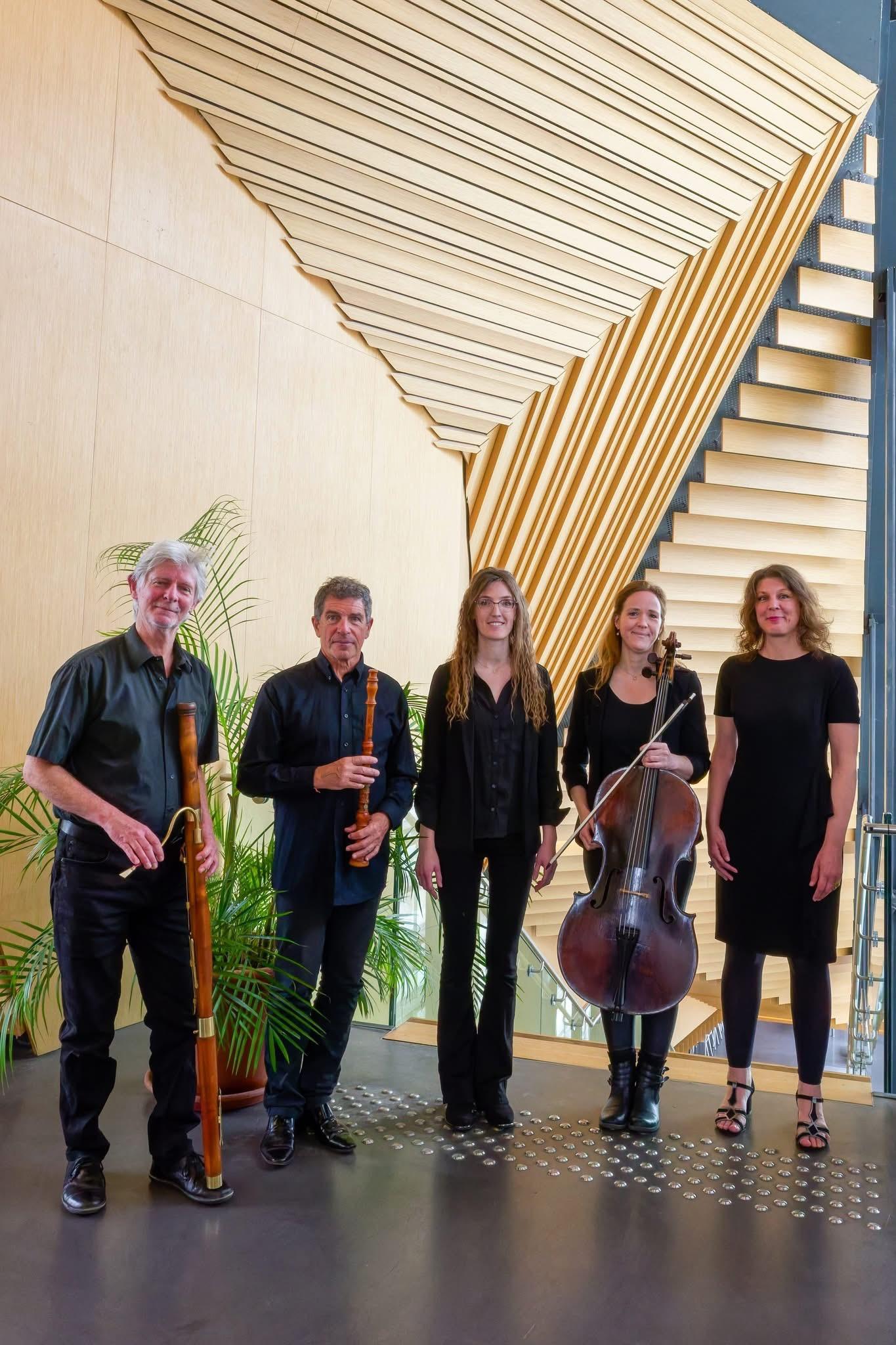 Portrait d’ensemble des artistes du concert Arion et le Dauphin